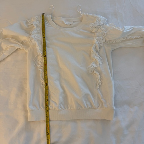 By Anthropologie Ruffle-Sleeve Lace Sweatshirt in Ivory White size Small - Picture 9 of 10